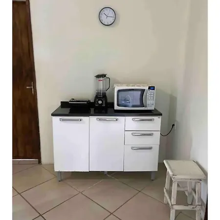 Quarto ótima localização-2